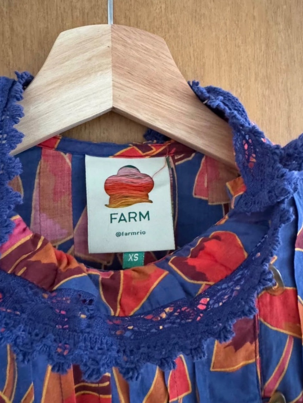 Farm Rio Mushrooms shirt - Picture 4 of 5